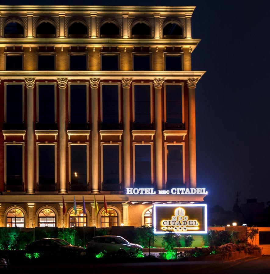Hotel MBC Citadel Nashik Buitenkant foto